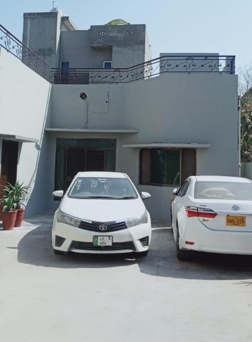 Family Guest House Lahore Near Airport Eksteriør billede